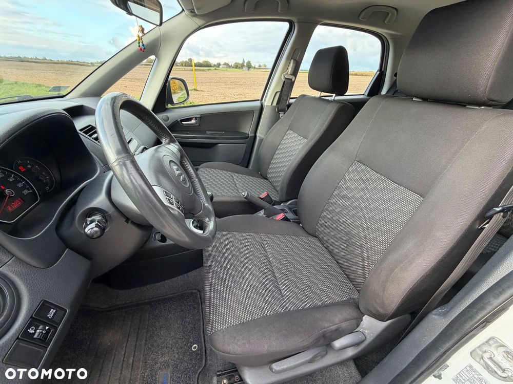 Suzuki SX4 2010