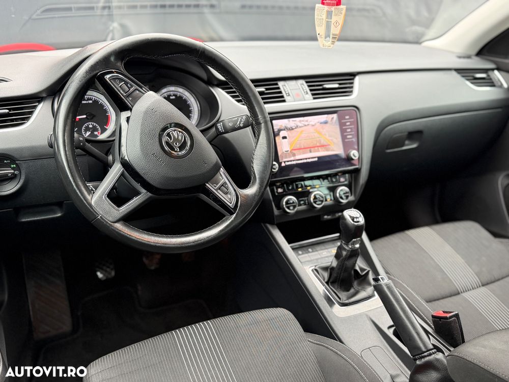 Skoda Octavia 2.0 TDI 4X4 Ambition - 5