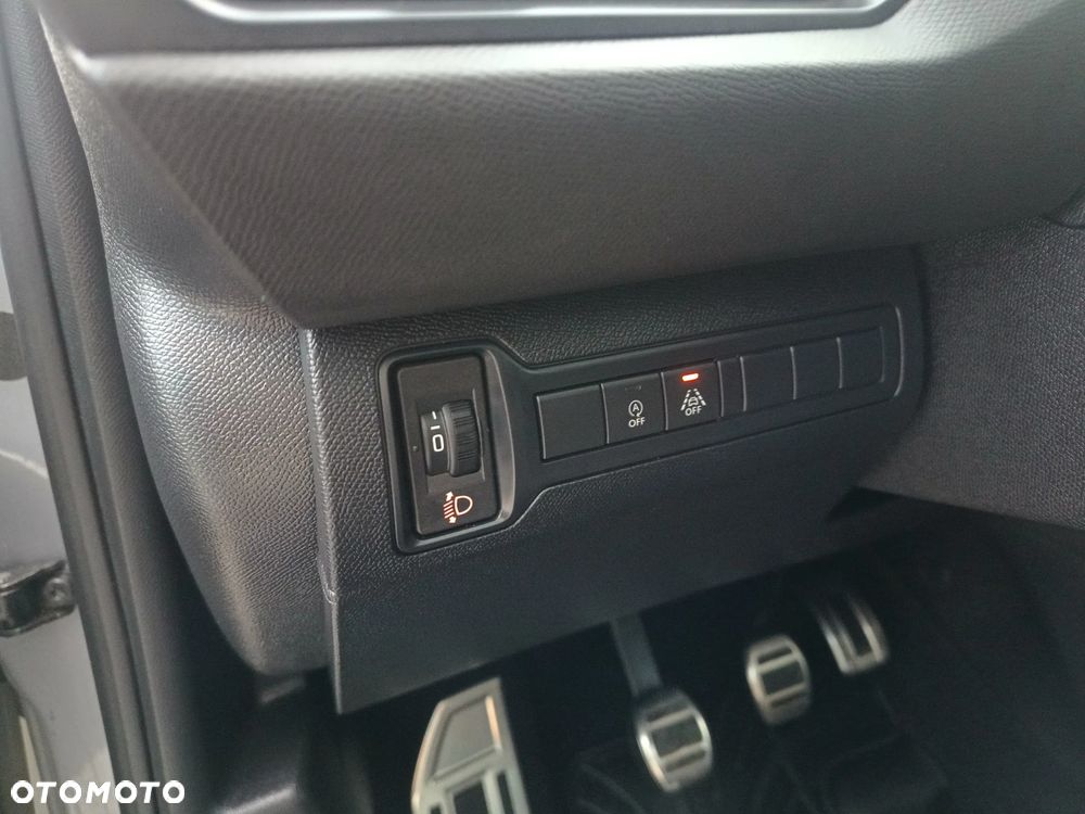 Peugeot 308 BlueHDi 130 Allure - 26