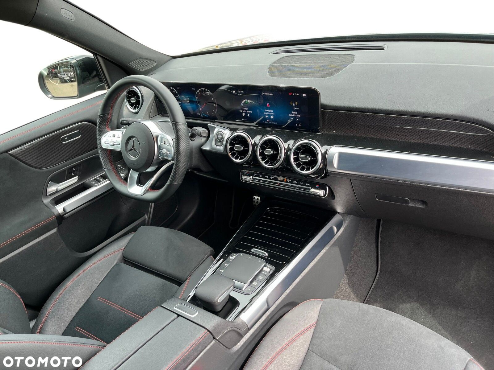 Mercedes-Benz GLB 200 AMG Line 7G-DCT - 10