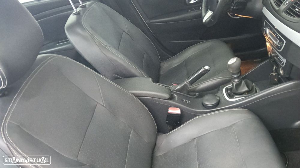 Renault Fluence 1.5 dCi Exclusive - 29