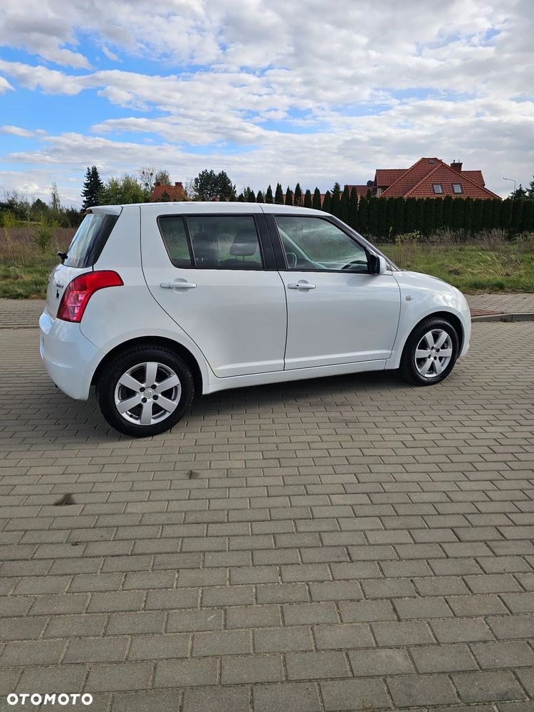 Suzuki Swift 1.3 Comfort - 11