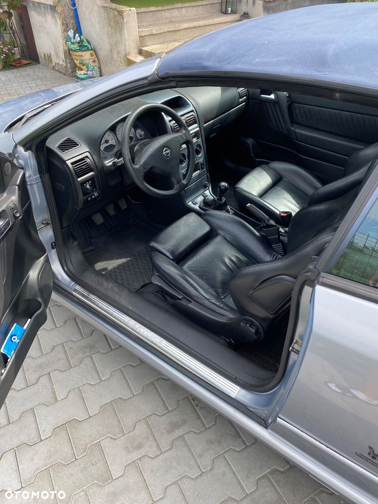 Opel Astra 2.2 Bertone - 16