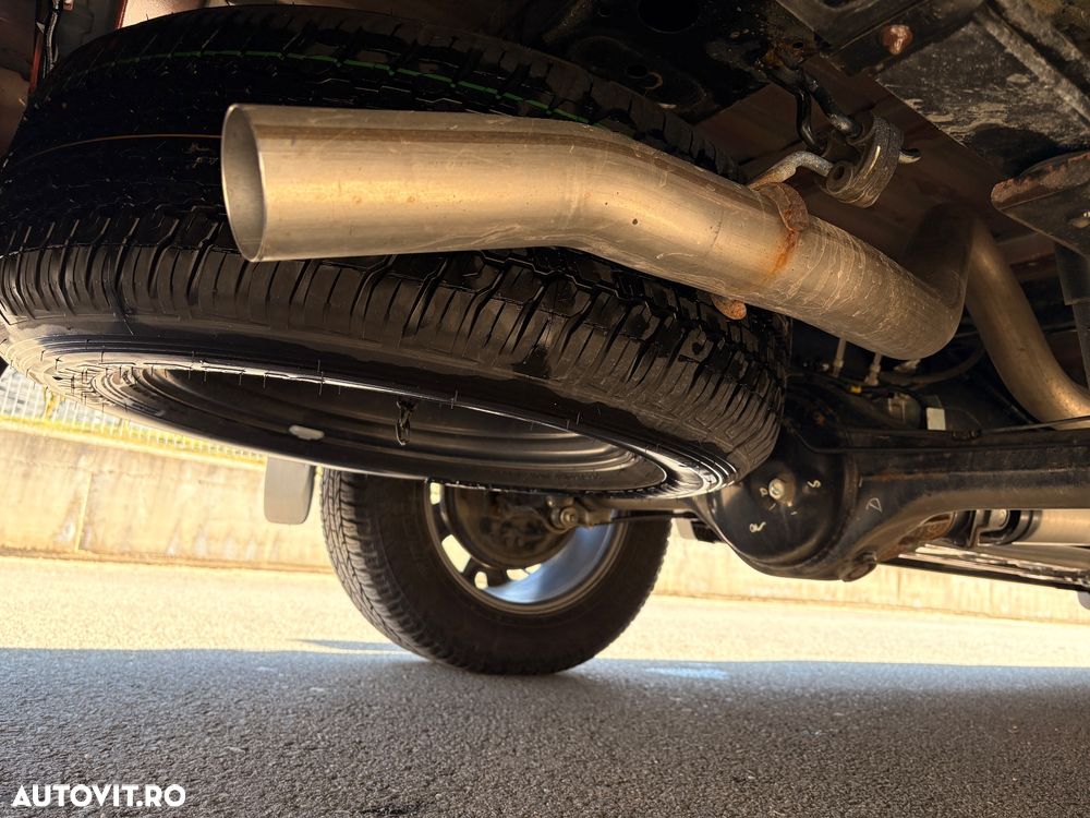 Isuzu D-Max 1.9 DSL 4x4 Double Cab MT Premium - 16