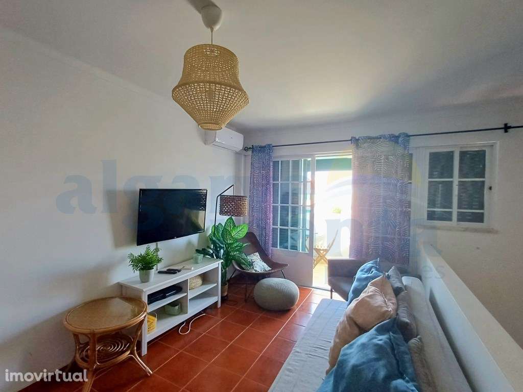 Moradia T2 em Condomínio Fechado a 300m até à Praia da Lota, Algarve - Grande imagem: 2/22