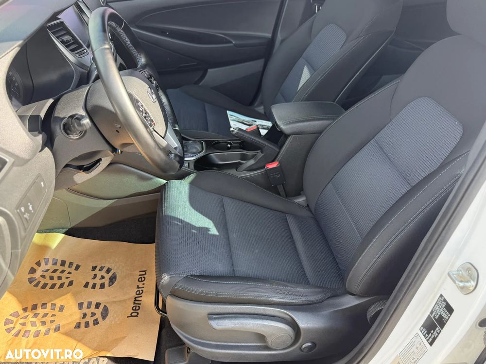 Hyundai Tucson blue 1.7 CRDi 2WD DCT Advantage - 18