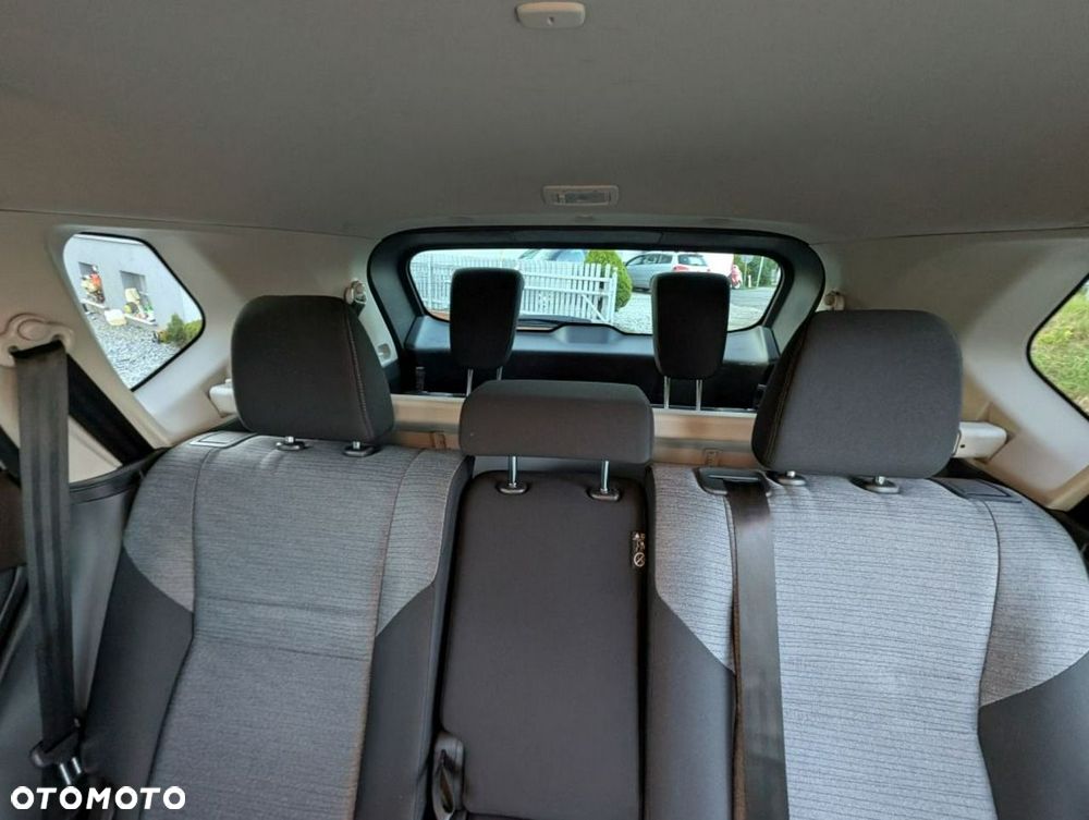 Nissan X-Trail 1.5 VC-T MHEV N-Connecta 2WD Xtronic 7os - 13