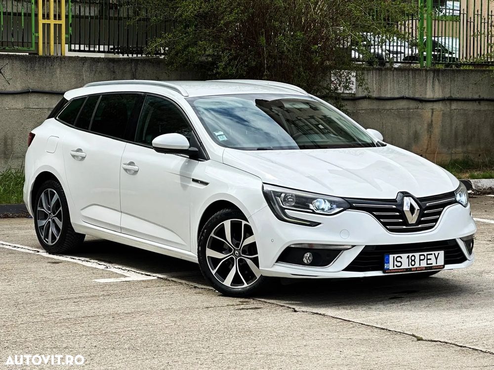 Renault Megane ENERGY dCi 130 BOSE EDITION - 2