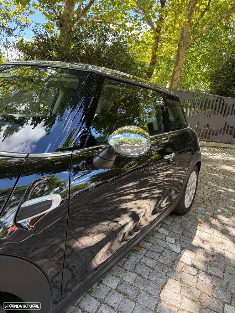 MINI 3 Portas One D - 21