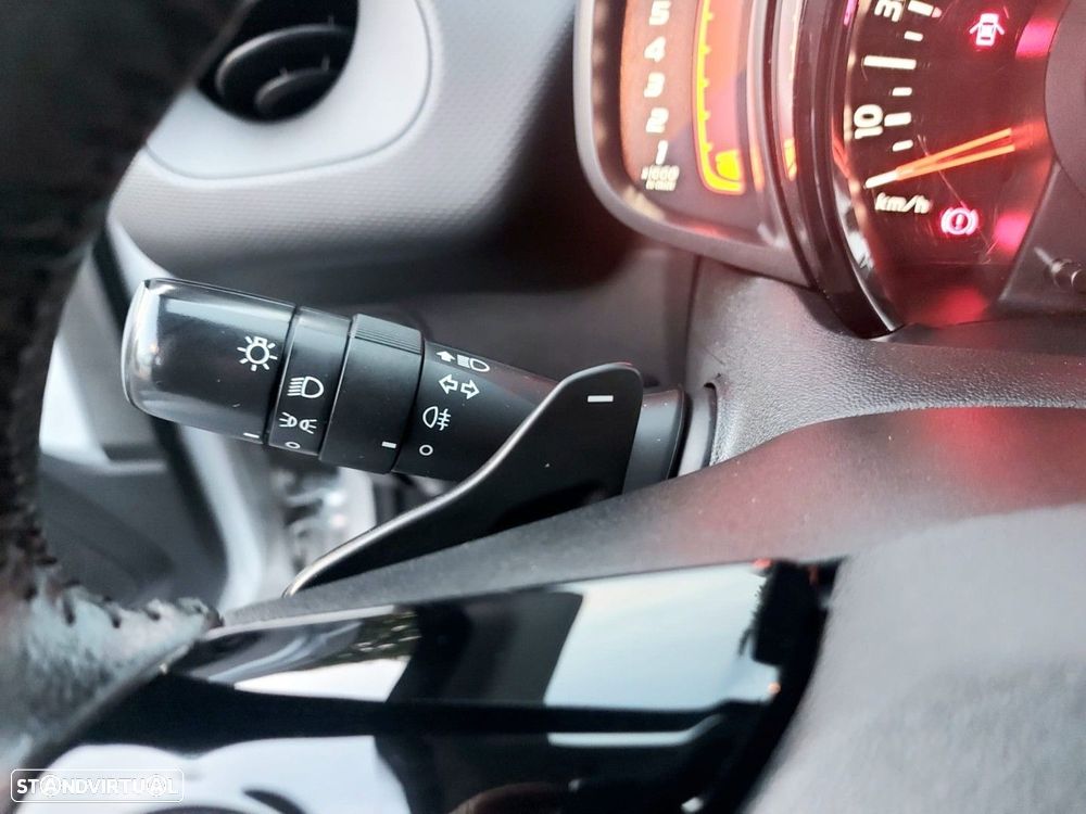 Citroën C1 1.0 VTi Feel ETG - 26