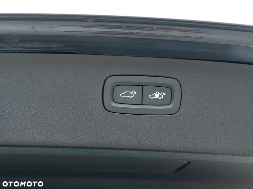 Volvo XC 90 B5 D AWD Geartronic Inscription - 16