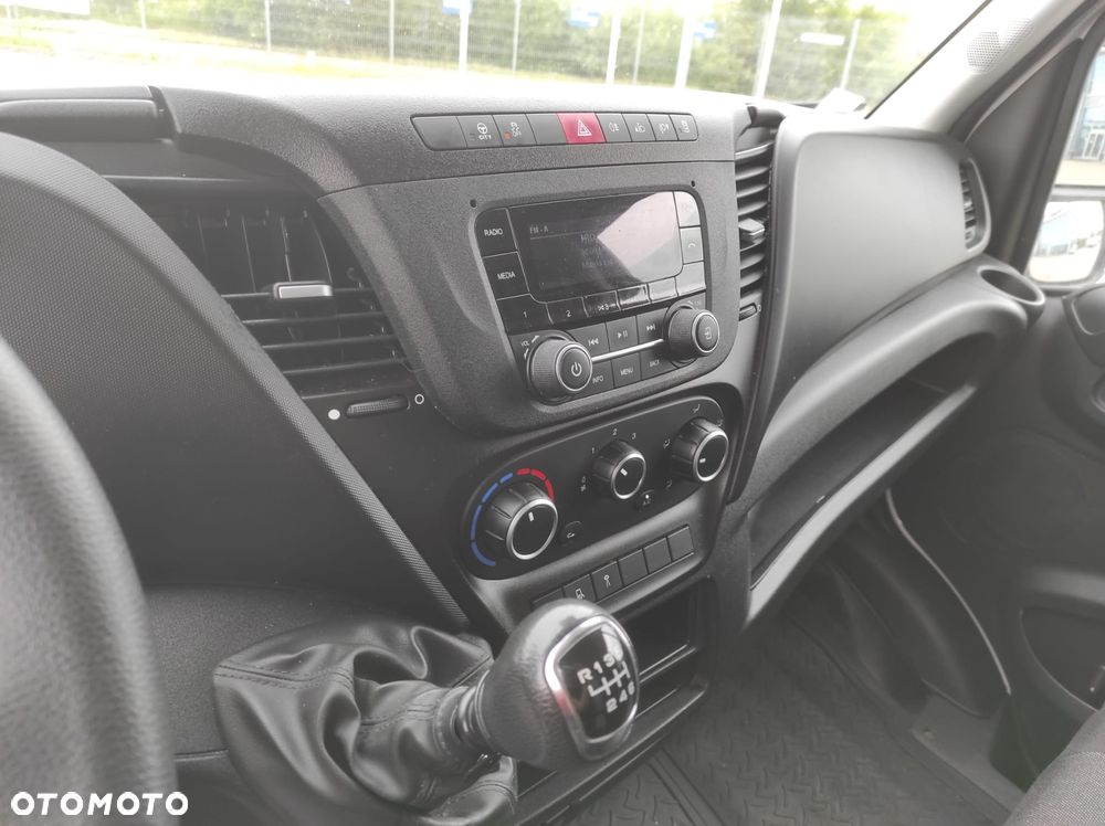Iveco DAILY 35S14 - 15