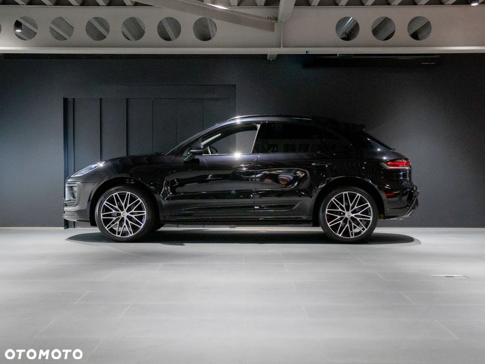 Porsche Macan Standard - 2