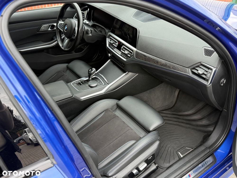 BMW Seria 3 330i xDrive M Sport sport - 16