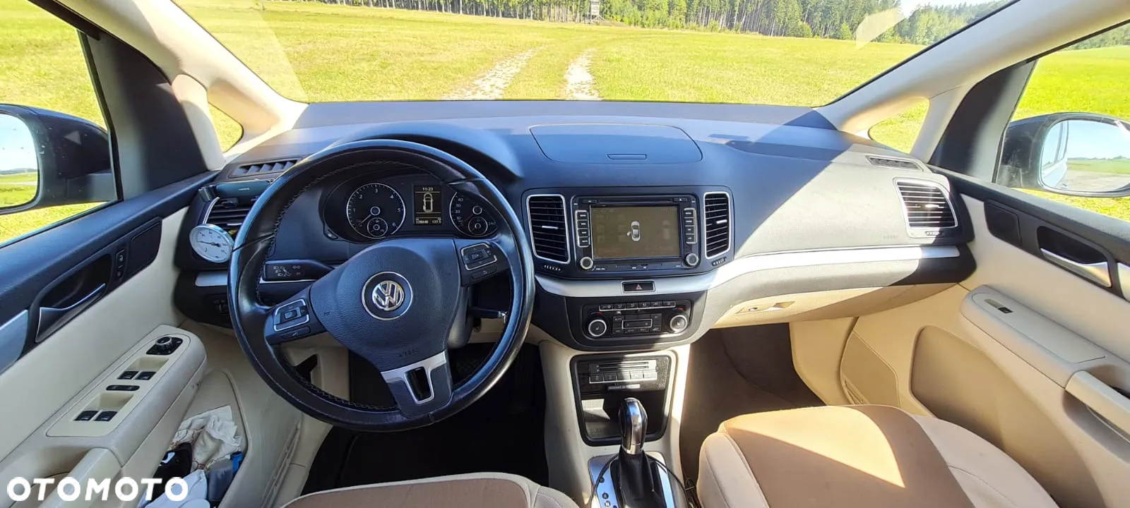 Volkswagen Sharan 2.0 TDI DSG BlueMotion Technology Highline - 11