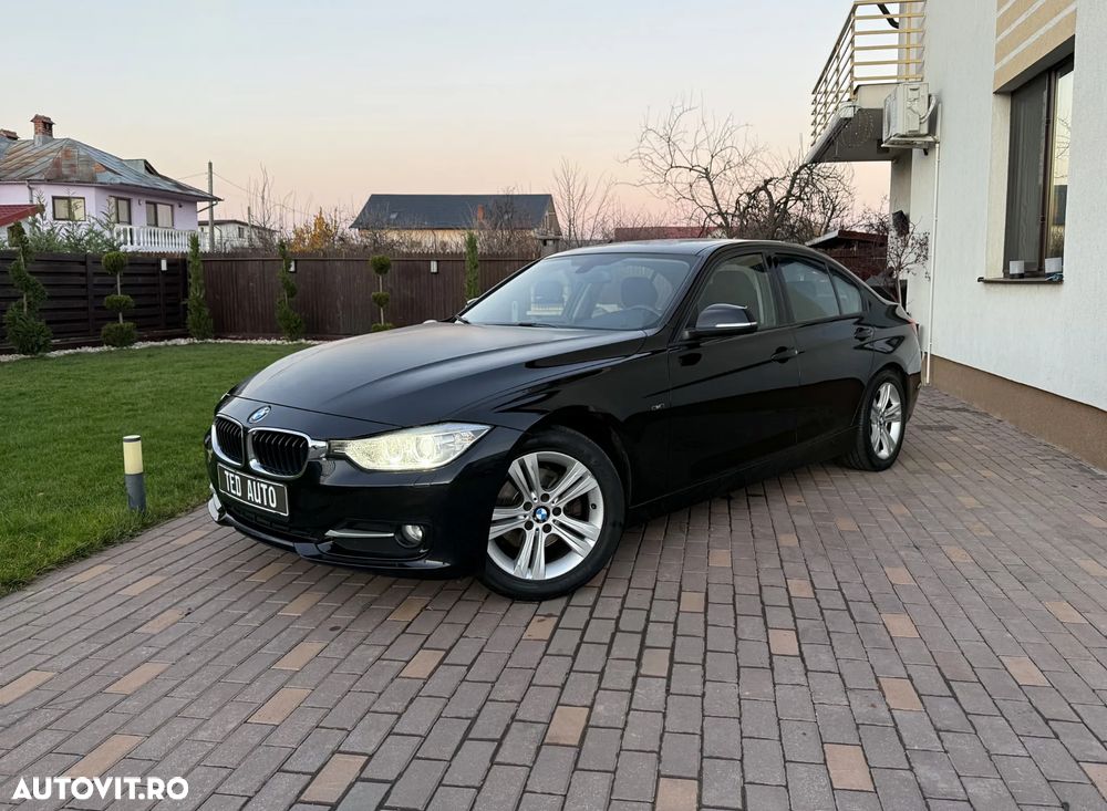 BMW Seria 3 320d Aut. Sport Line - 1