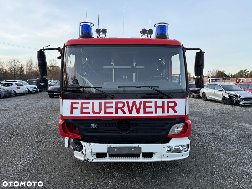 Mercedes-Benz ATEGO 818 4x2 - 8