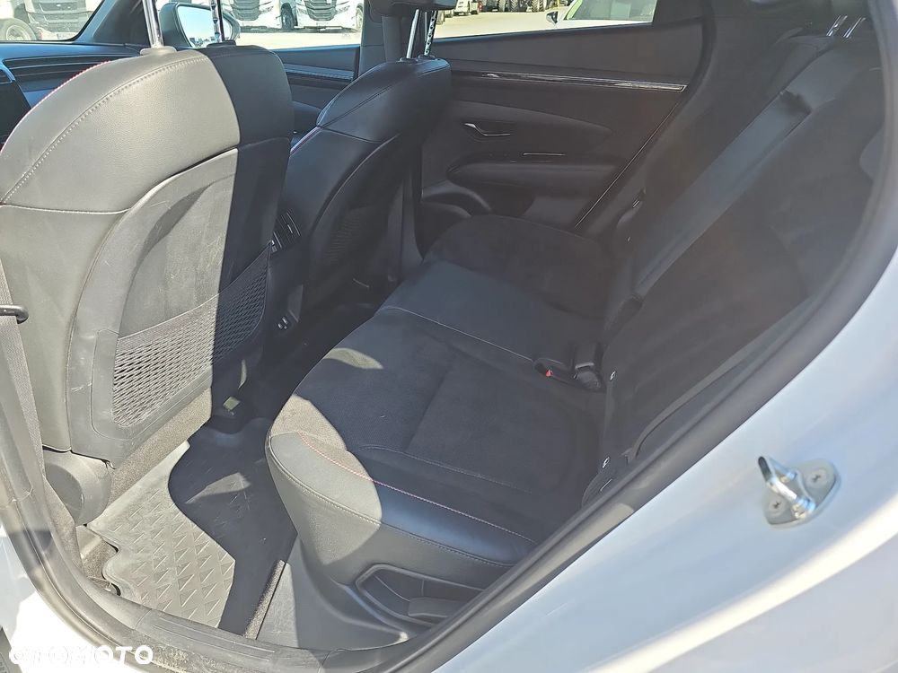 Hyundai Tucson 1.6 T-GDi N-Line 2WD DCT - 24