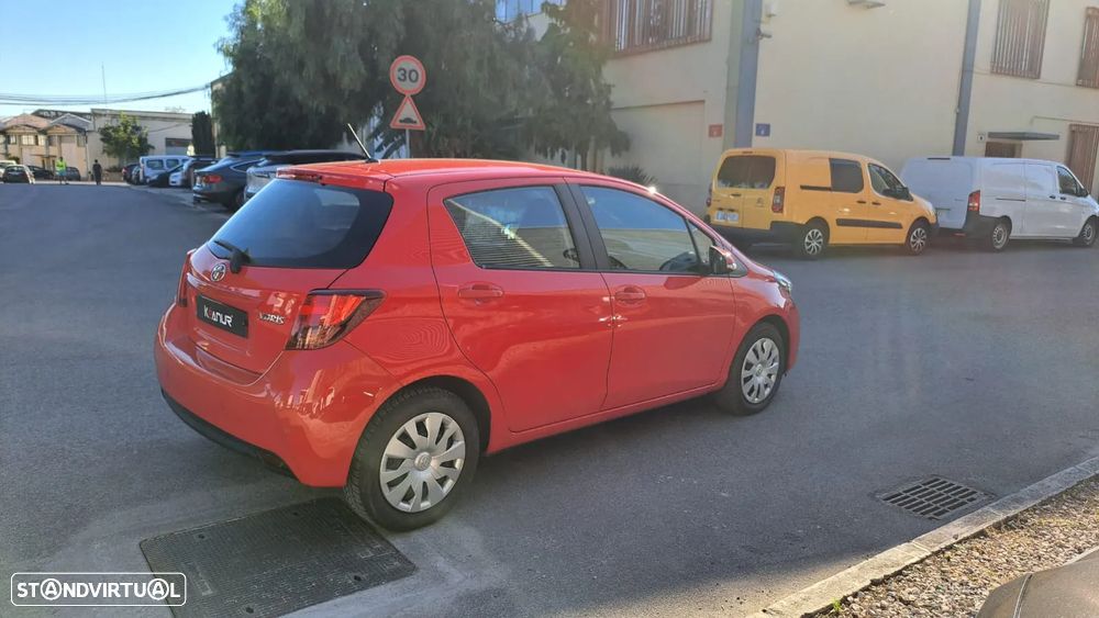 Toyota Yaris 1.4 D-4D Comfort 99g - 15