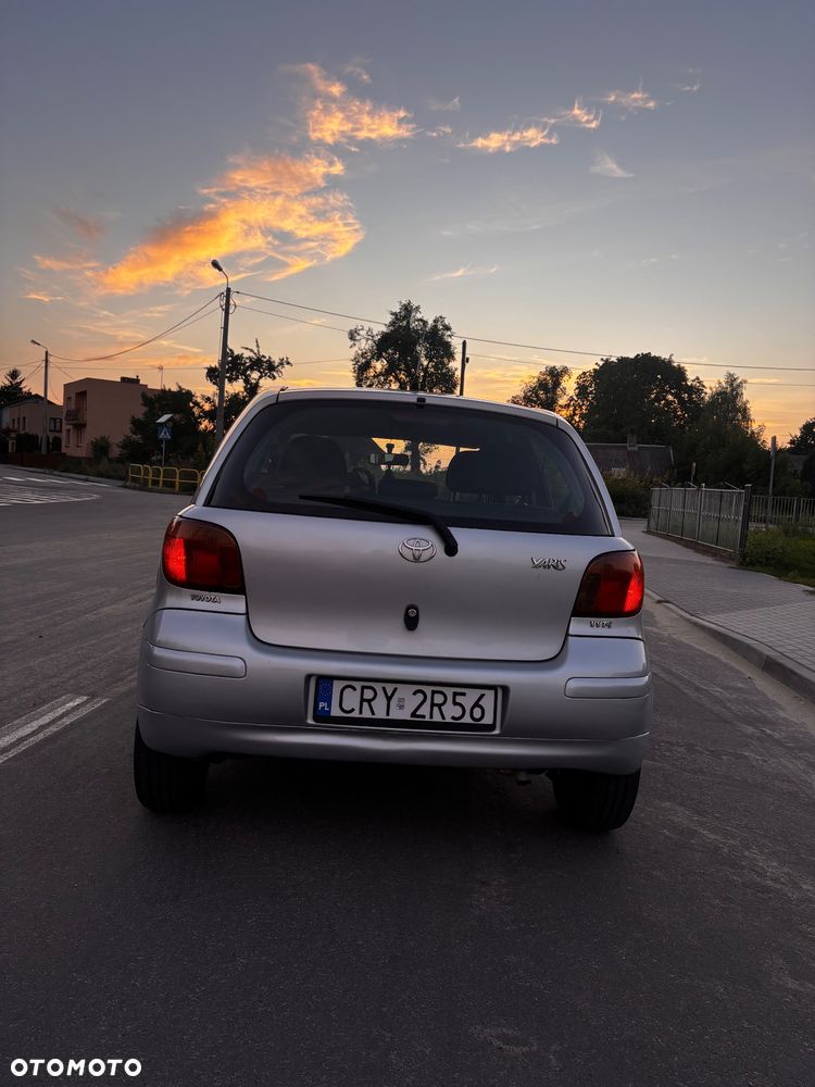 Toyota Yaris 1.0 Pak1 - 3