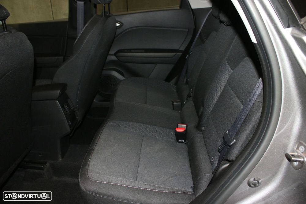 Renault Captur 1.0 TCe Equilibre Bi-Fuel - 17