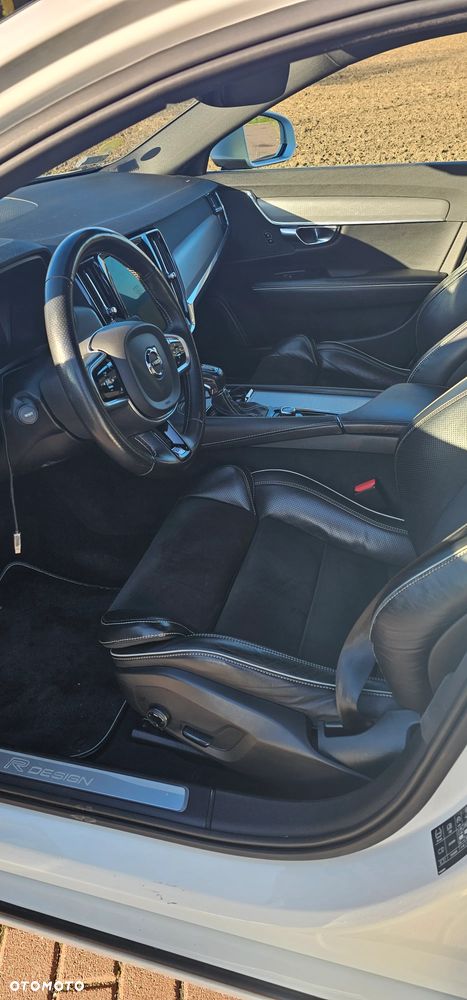 Volvo V90 D4 R-Design - 21