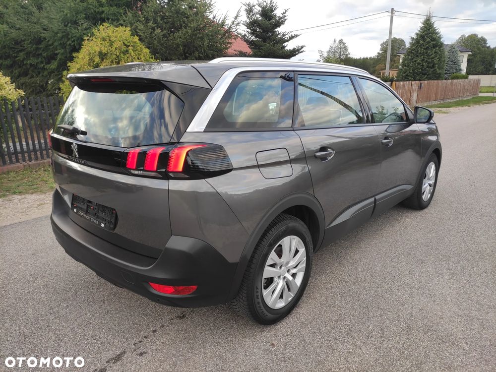 Peugeot 5008 1.2 PureTech Active S&S EAT8 - 8