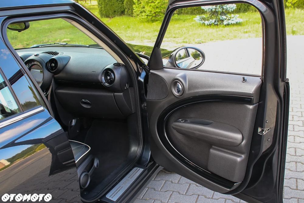 MINI Countryman Cooper D - 16