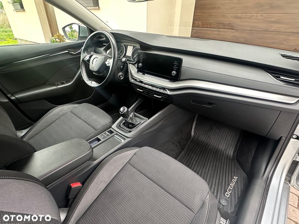 Skoda Octavia 1.5 TSI GPF ACT Ambition - 13