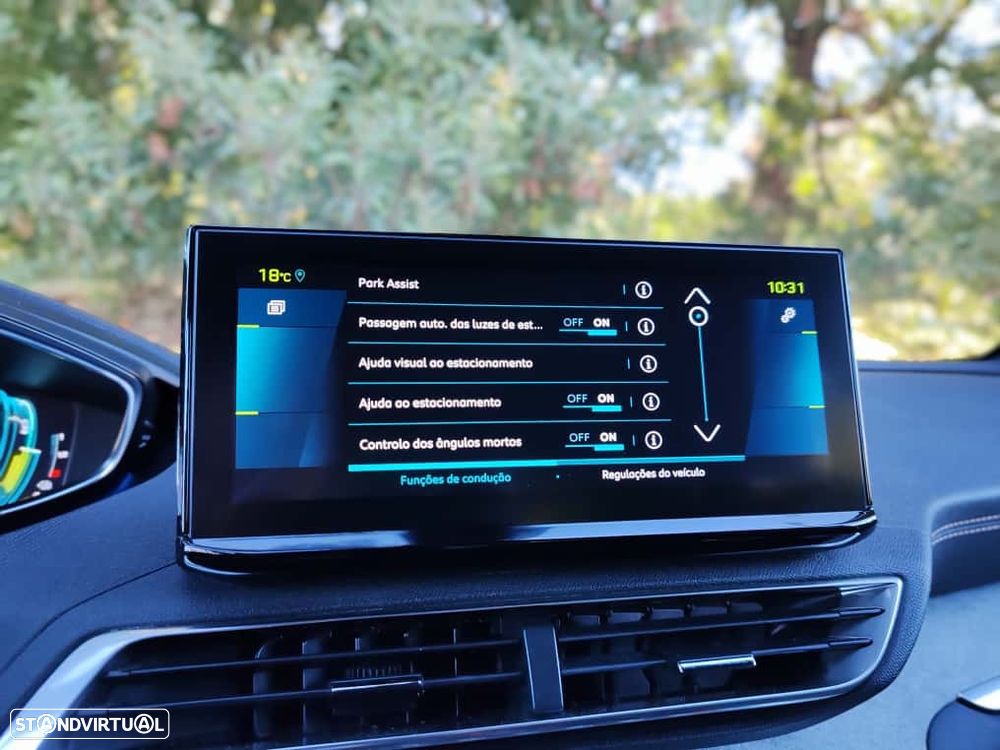 Peugeot 3008 1.6 Hybrid GT Pack e-EAT8 - 23