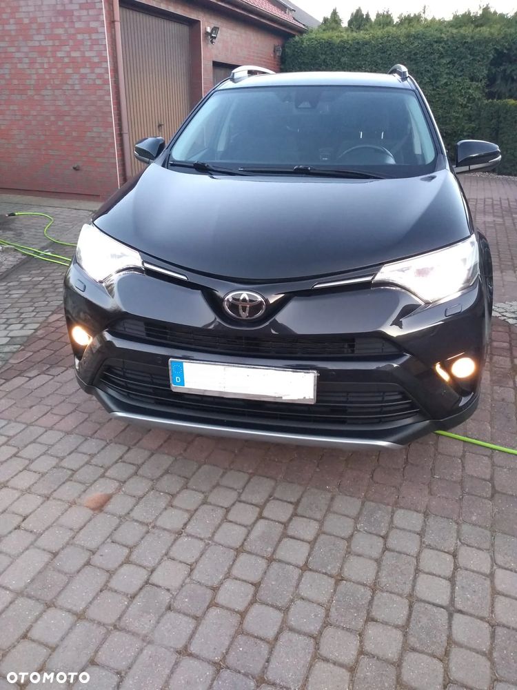 Toyota RAV4 2.0 D-4D 4x2 Start-Stop Comfort - 4