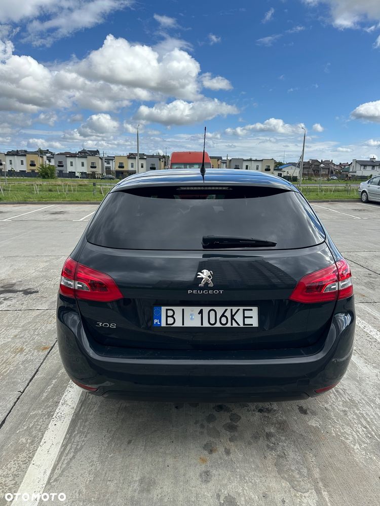Peugeot 308 1.5 BlueHDi Active S&S EAT8 - 5