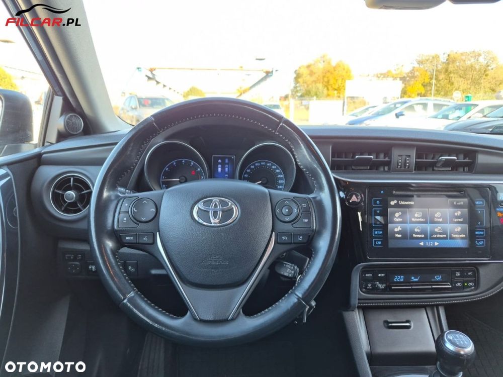 Toyota Auris - 19