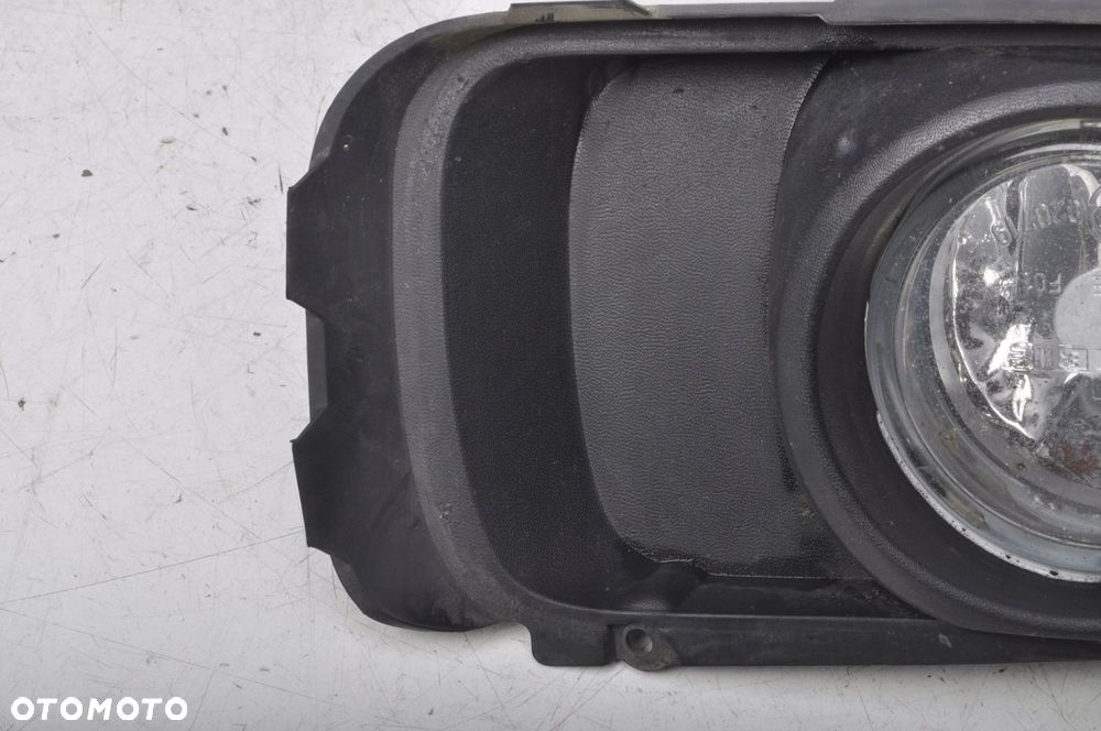 MAZDA MPV II HALOGEN PRAWY - 5