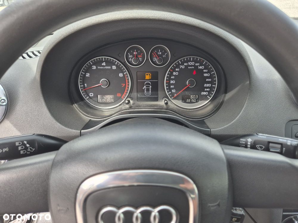 Audi A3 3-drzwiowe 1.4 TFSI Ambition - 18