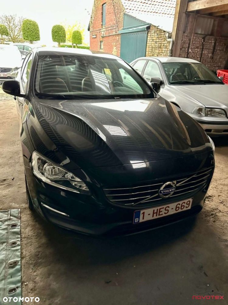 Volvo S60 - 3