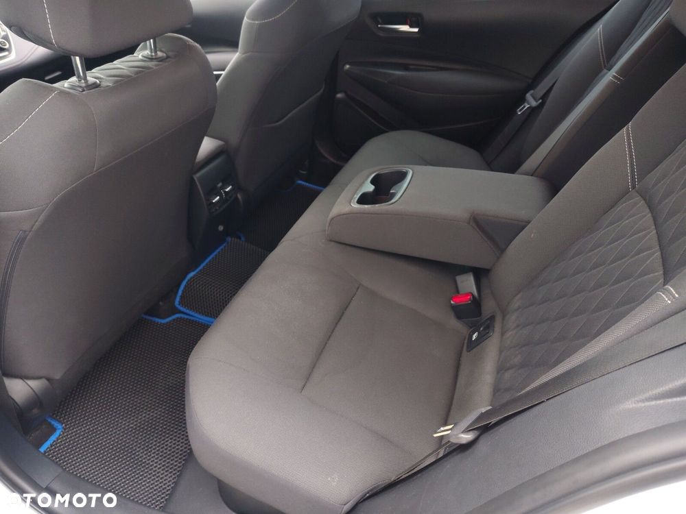 Toyota Corolla 1.8 Hybrid GPF Comfort - 24