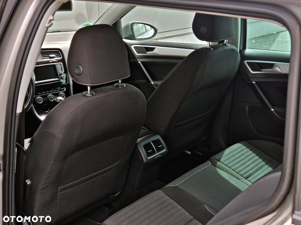 Volkswagen Golf 1.6 BlueTDI Cup - 19