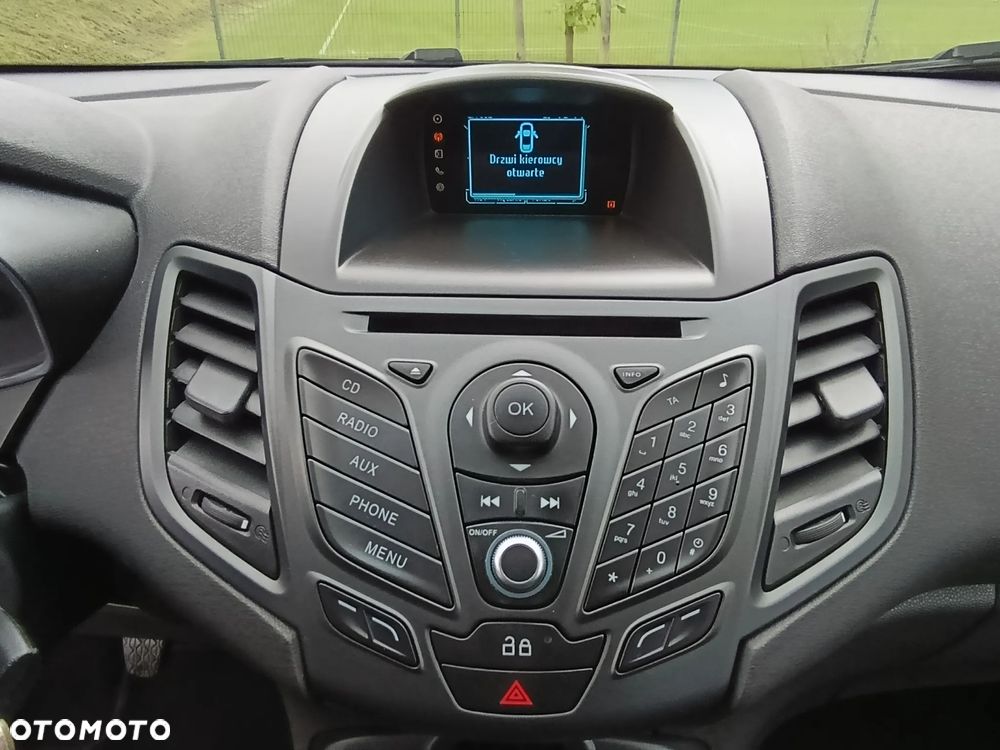 Ford Fiesta 1.0 Ambiente - 21