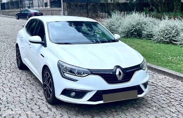 Renault Mégane 1.5 Blue dCi Zen - 17