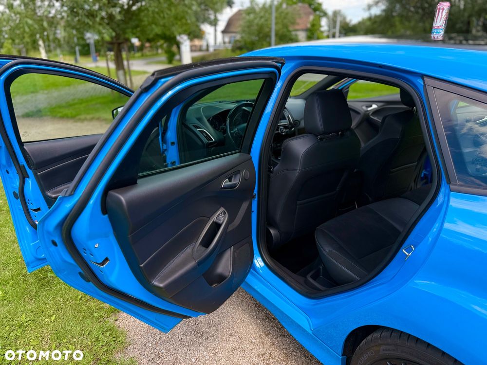 Ford Focus - 27
