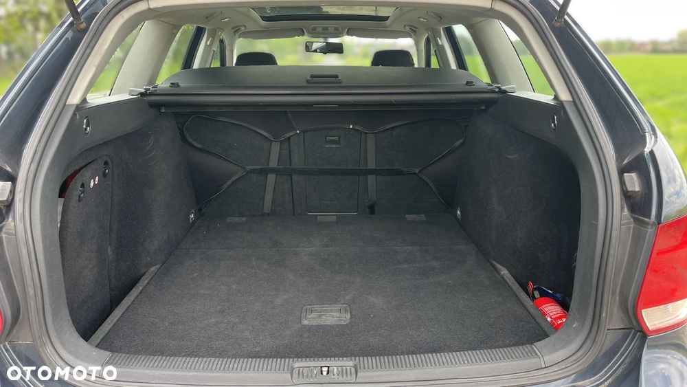 Volkswagen Golf 1.9 TDI DPF Comfortline - 9