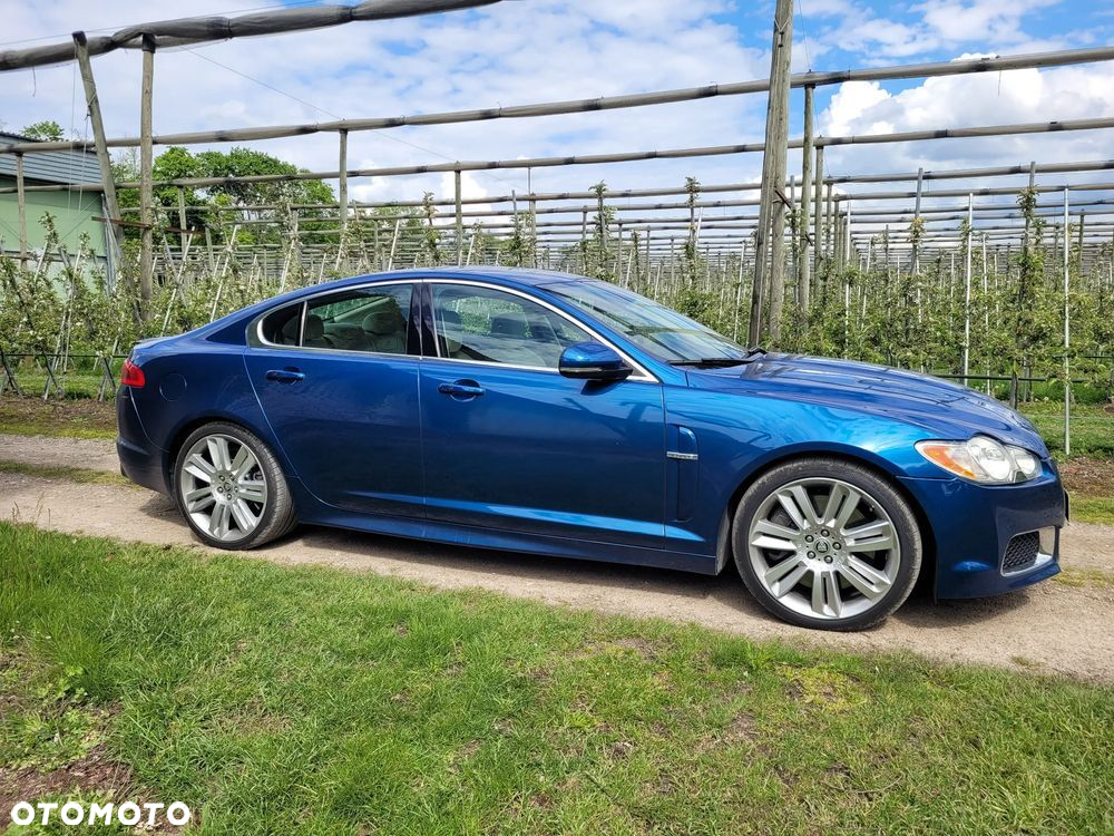 Jaguar XF XFR - 13