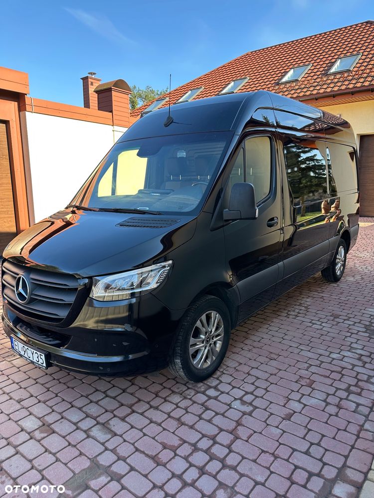 Mercedes-Benz Sprinter 319 - 4