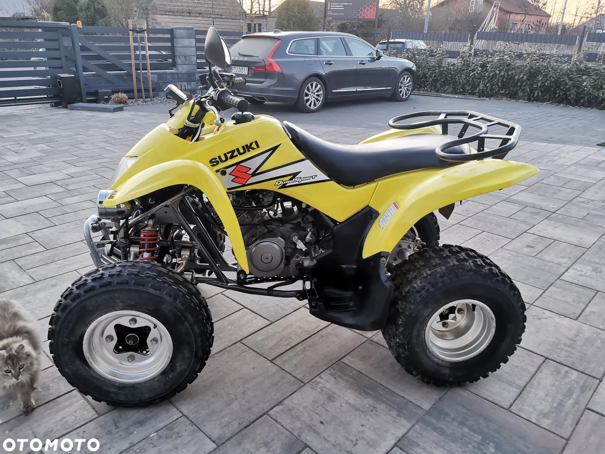Suzuki Inny