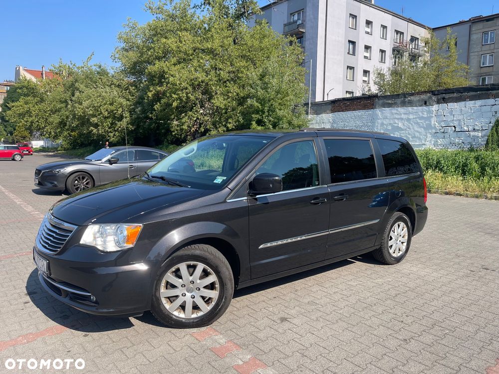 Chrysler Town & Country 3.6 Limited - 1