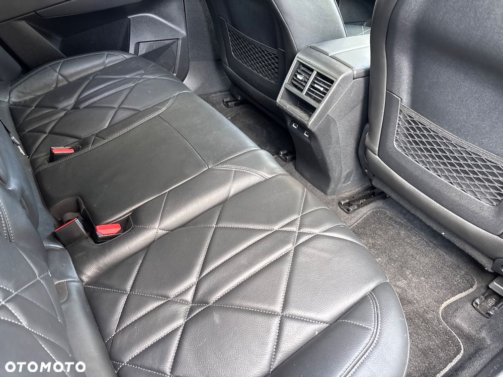 DS Automobiles DS 7 Crossback - 27