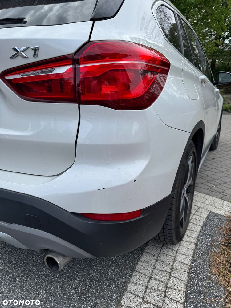 BMW X1 xDrive25i xLine - 13