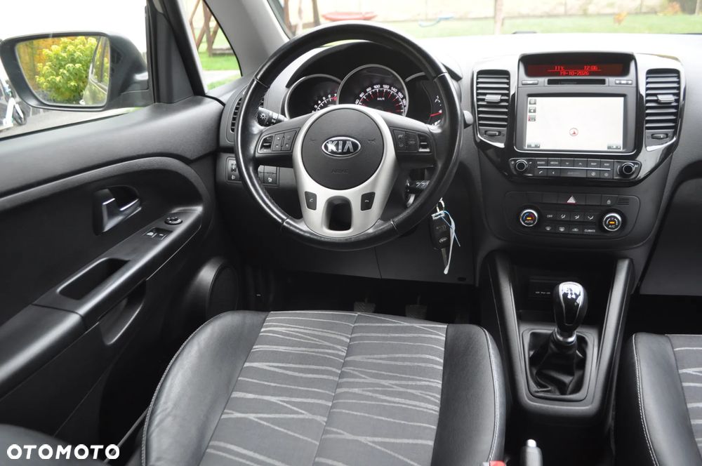 Kia Venga 1.4 CVVT Business Line - 24