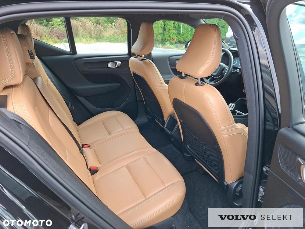 Volvo XC 40 - 11